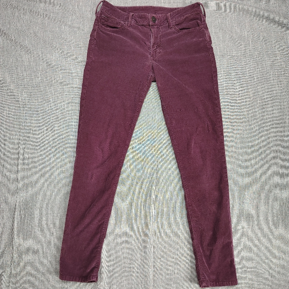 True Religion Halle Stretch Women's Size 28x29 Burgundy Corduroy Jeans